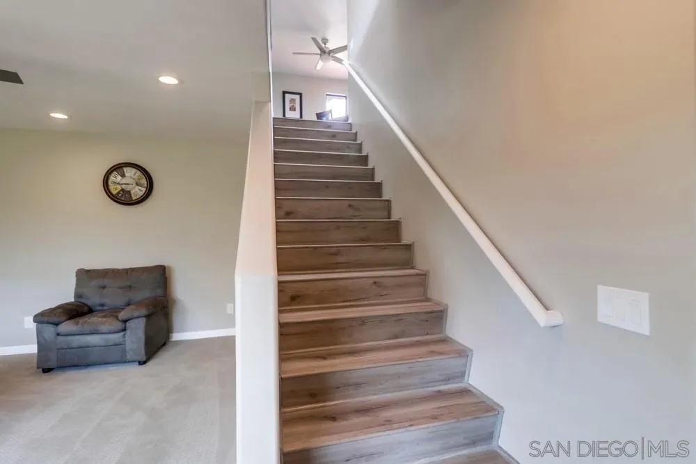 1660 Grove Road El Cajon, CA 92020 - Photo 24 of 44 a view of entryway and hall