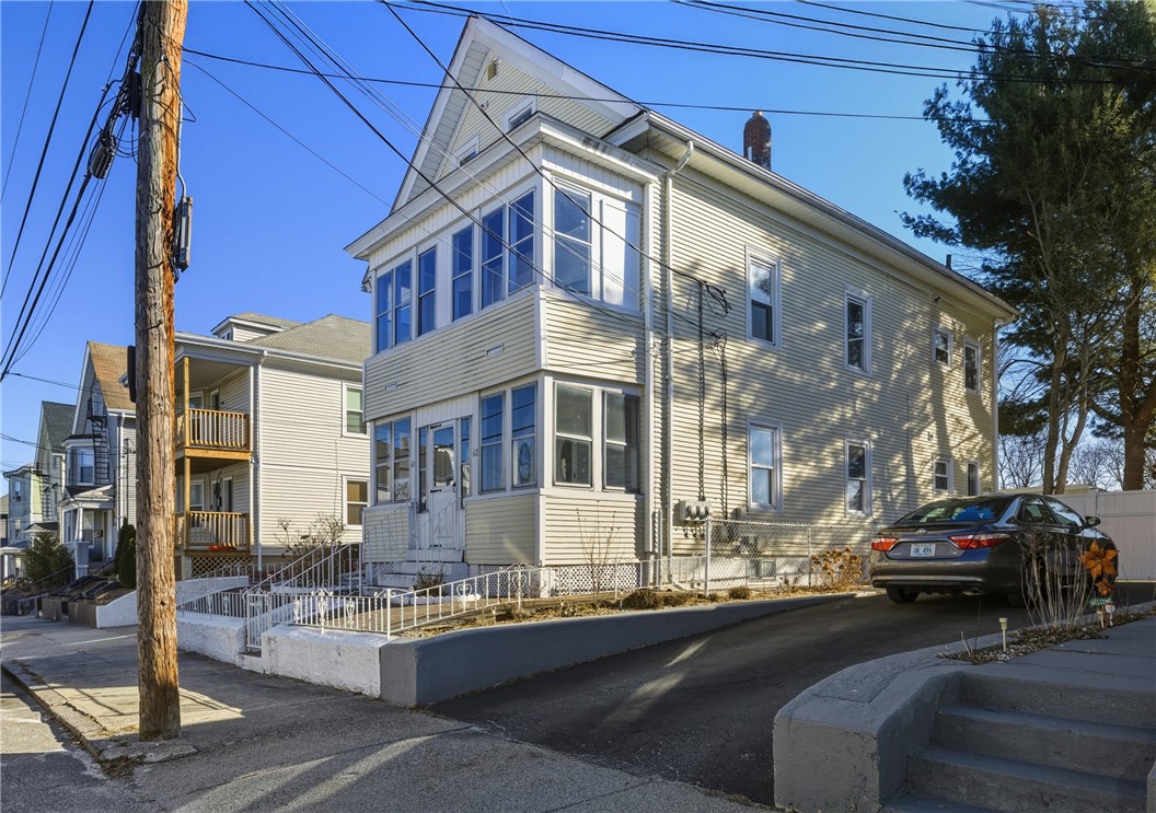 60 Hendricks Street Central Falls, RI 02863 - Photo 5 of 40
