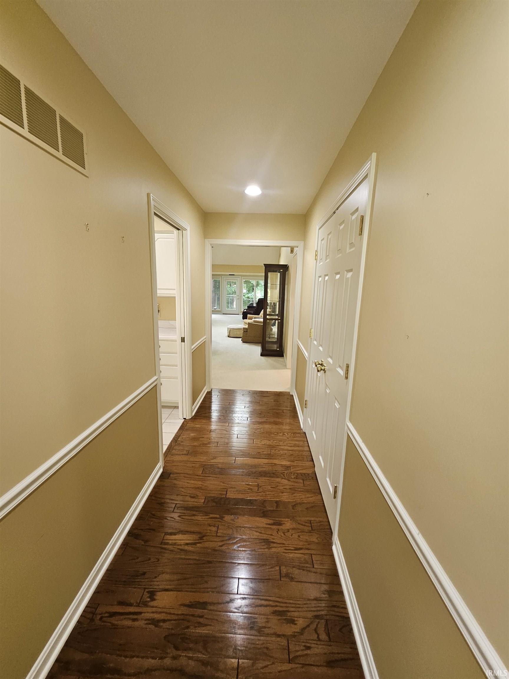 1322 Timberlake Road Evansville, IN 47710 - Photo 25 of 28