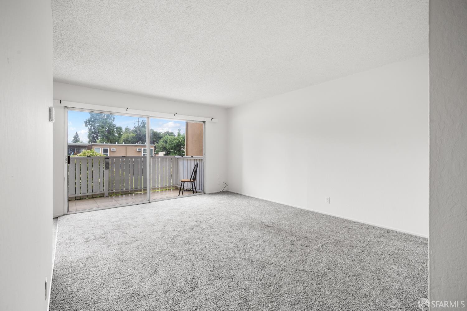 1919 Ygnacio Valley Road, Unit 33 Walnut Creek, CA 94598 - Photo 2 of 28