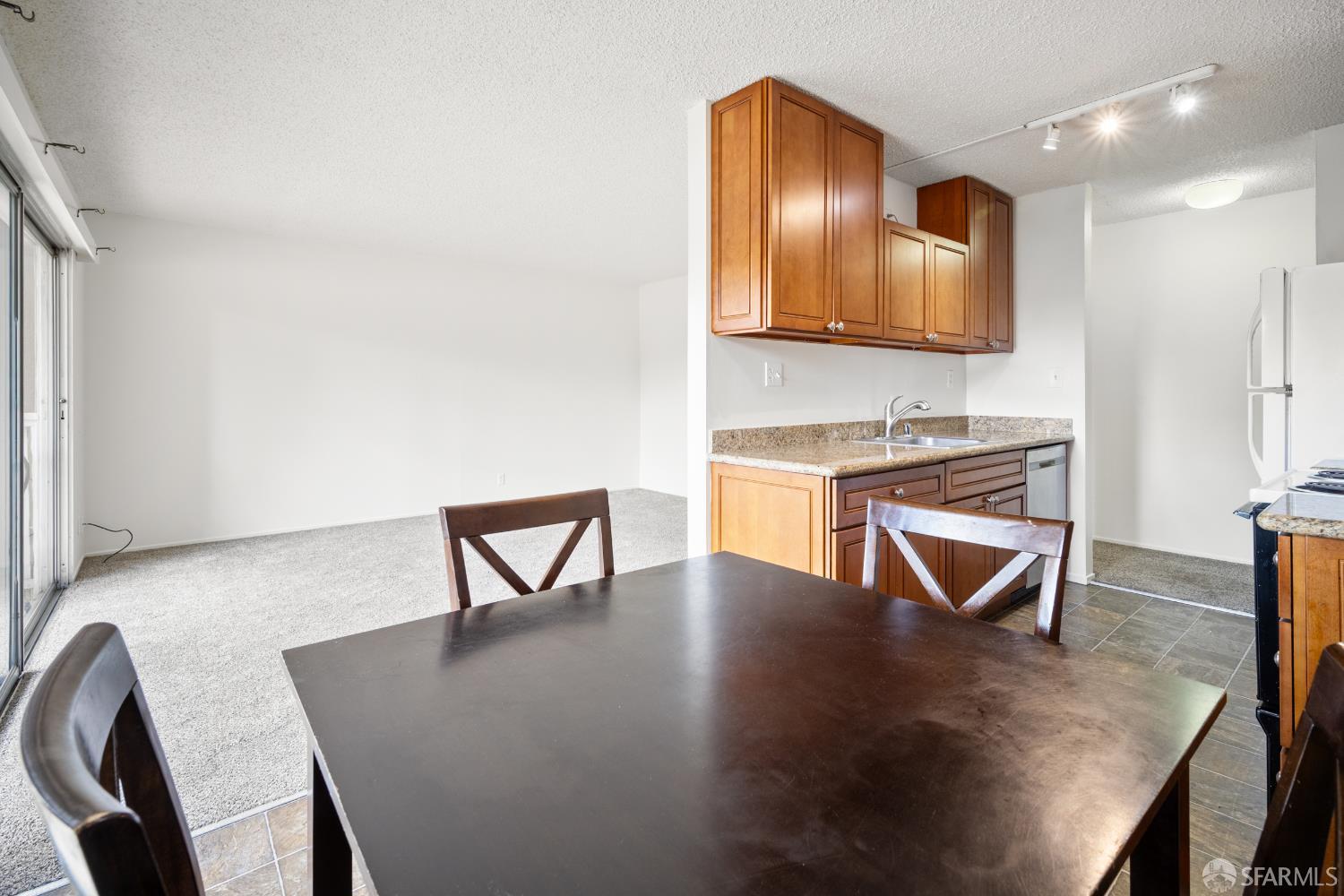 1919 Ygnacio Valley Road, Unit 33 Walnut Creek, CA 94598 - Photo 10 of 28
