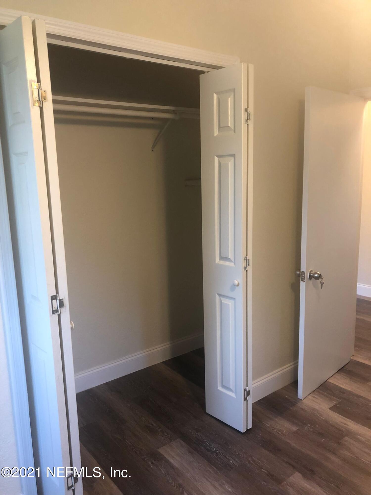 203 Jericho Road Jacksonville, FL 32218 - Photo 18 of 24 0e144b1e-90ff-48e7-8d0a-0121e7723651