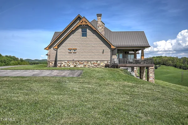 $1,595,000 | 640 Hamilton Hill Road, Bluff City, TN 37618
