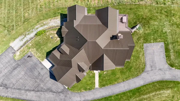 $1,595,000 | 640 Hamilton Hill Road, Bluff City, TN 37618