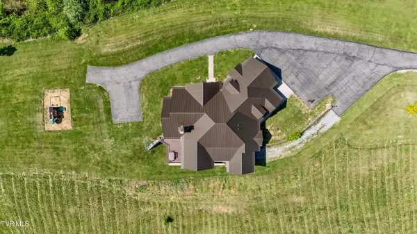 $1,595,000 | 640 Hamilton Hill Road, Bluff City, TN 37618