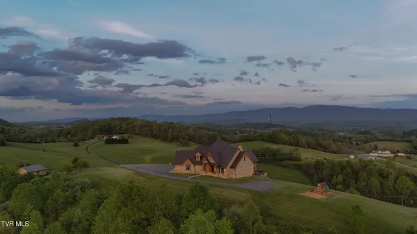 $1,595,000 | 640 Hamilton Hill Road, Bluff City, TN 37618