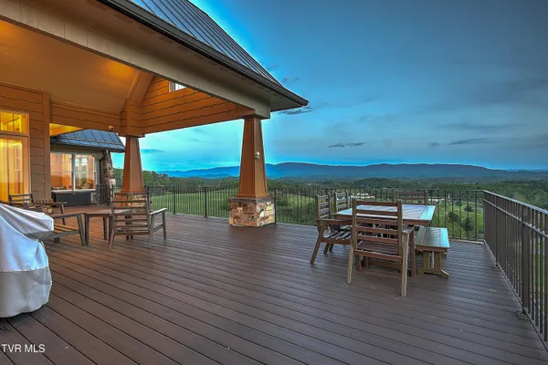 $1,595,000 | 640 Hamilton Hill Road, Bluff City, TN 37618