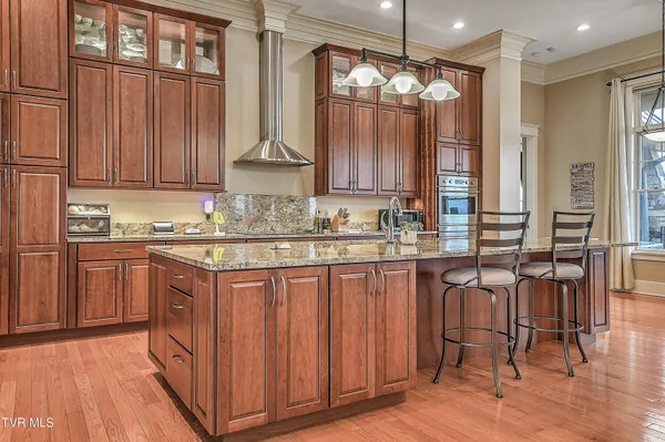 $1,595,000 | 640 Hamilton Hill Road, Bluff City, TN 37618