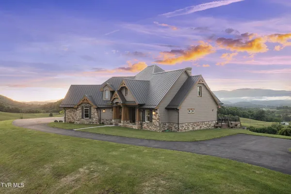 $1,595,000 | 640 Hamilton Hill Road, Bluff City, TN 37618