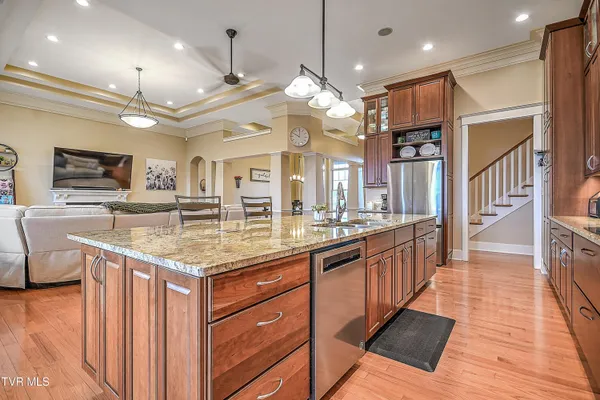 $1,595,000 | 640 Hamilton Hill Road, Bluff City, TN 37618