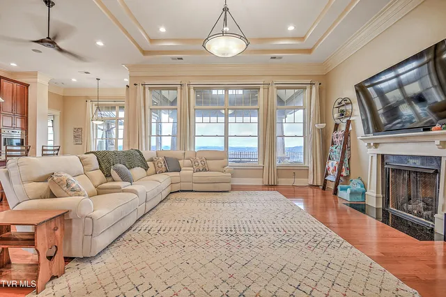 $1,795,000 | 640 Hamilton Hill Road, Bluff City, TN 37618