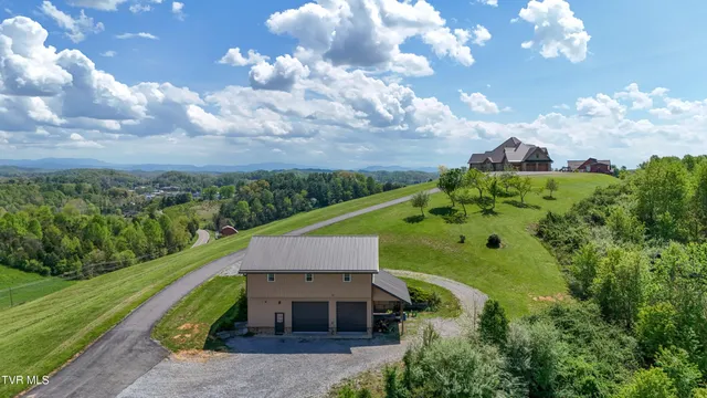 $1,795,000 | 640 Hamilton Hill Road, Bluff City, TN 37618
