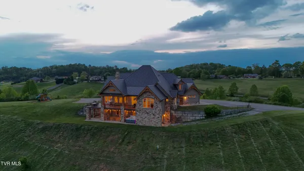 $1,595,000 | 640 Hamilton Hill Road, Bluff City, TN 37618