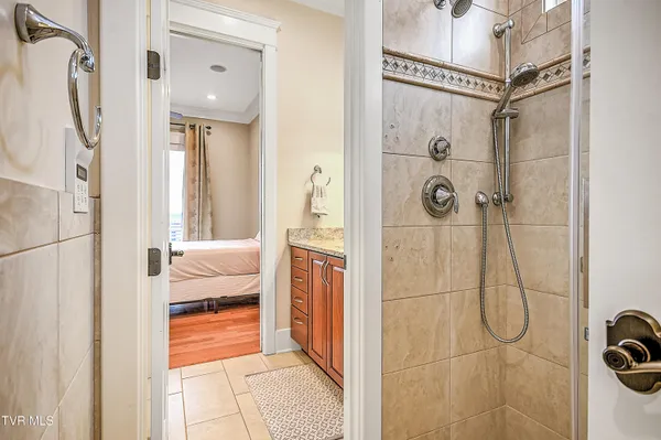 $1,595,000 | 640 Hamilton Hill Road, Bluff City, TN 37618