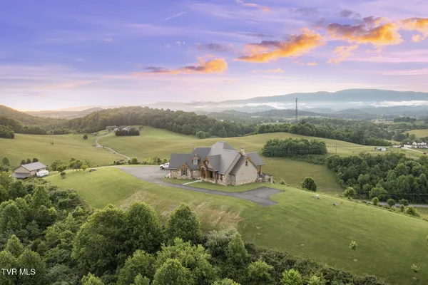 $1,595,000 | 640 Hamilton Hill Road, Bluff City, TN 37618