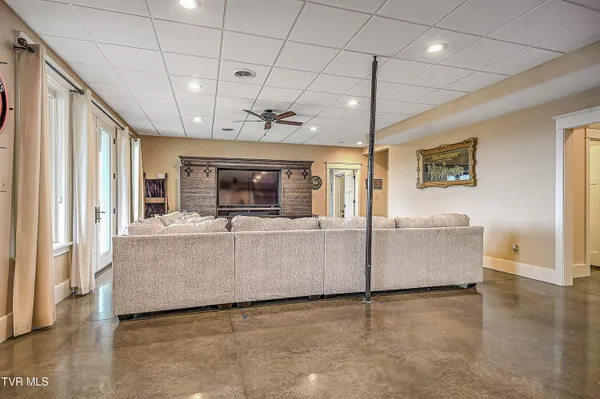 $1,595,000 | 640 Hamilton Hill Road, Bluff City, TN 37618