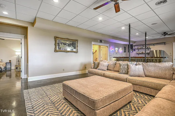 $1,595,000 | 640 Hamilton Hill Road, Bluff City, TN 37618