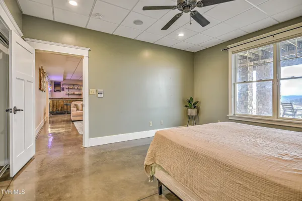 $1,595,000 | 640 Hamilton Hill Road, Bluff City, TN 37618