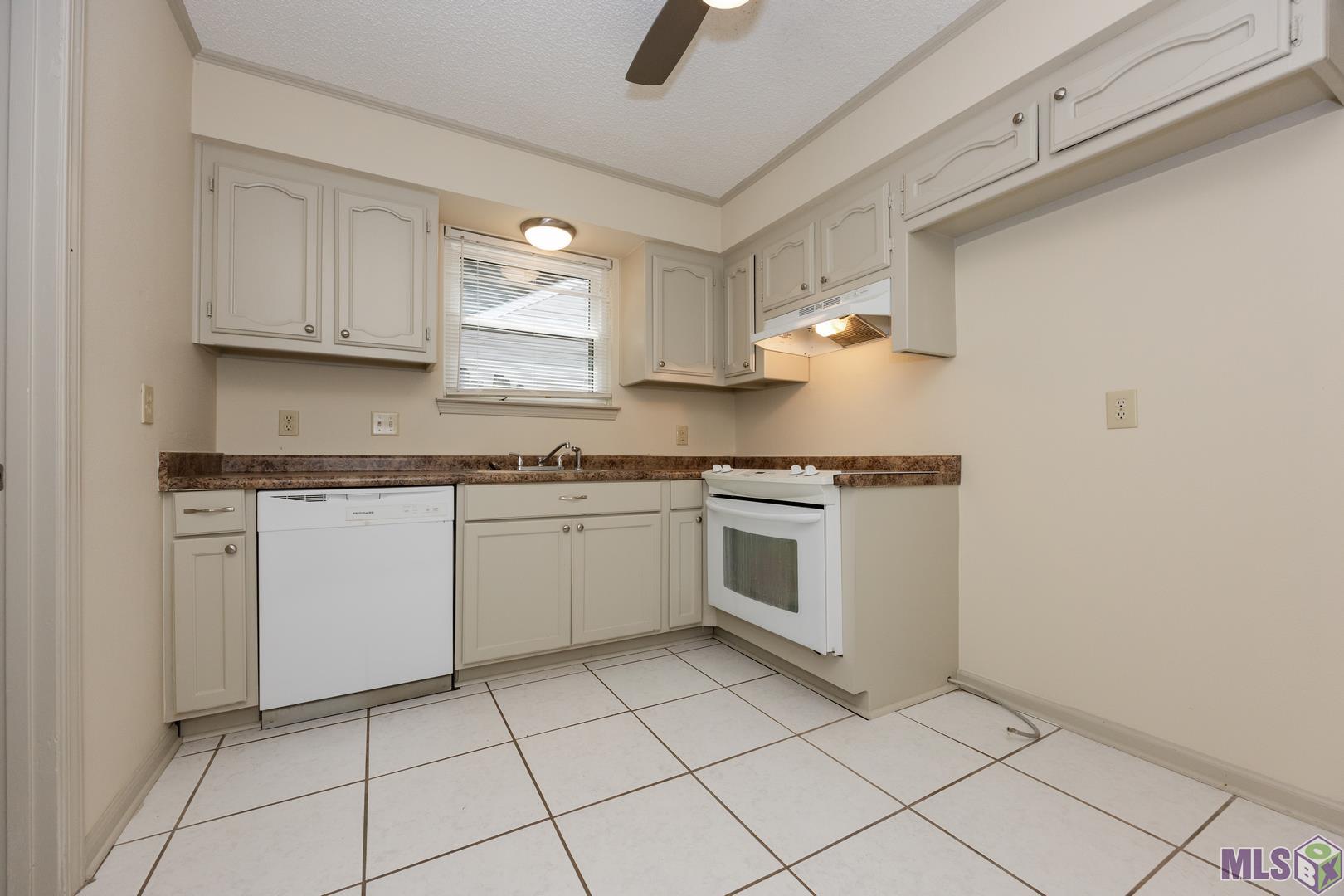 1835 Fountain Avenue Baton Rouge, LA 70810 - Photo 11 of 22