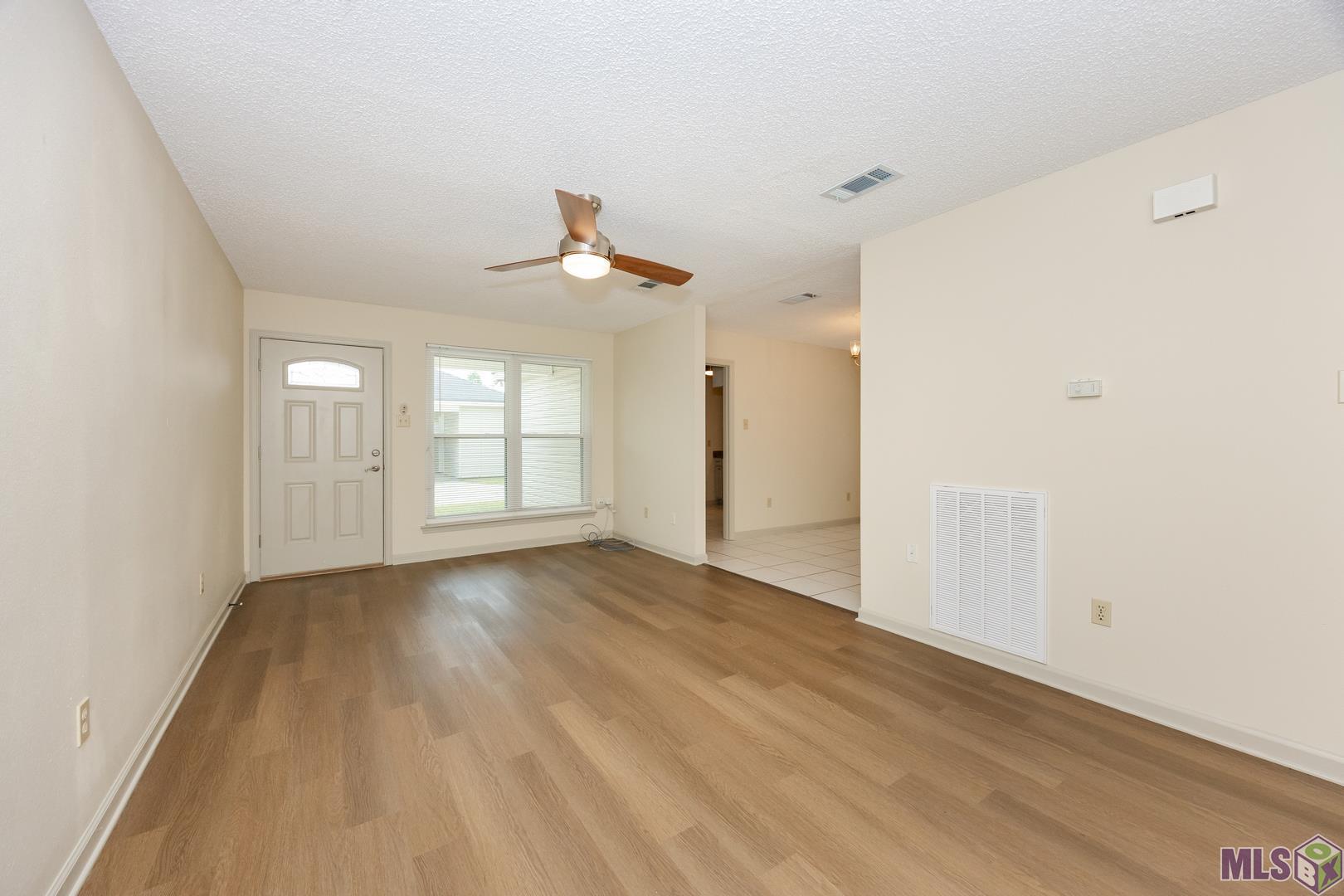 1835 Fountain Avenue Baton Rouge, LA 70810 - Photo 4 of 22