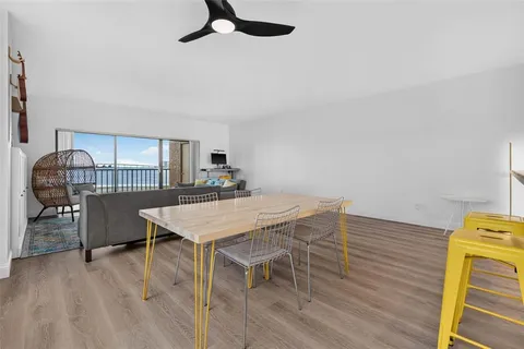 $599,900 | 602 Lime Avenue, Unit 101, Clearwater, FL 33756