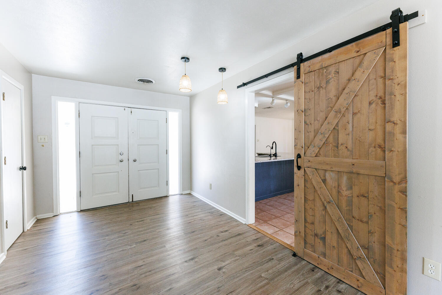 4618 30th Street Lubbock, TX 79410 - Photo 7 of 42 Flex Space