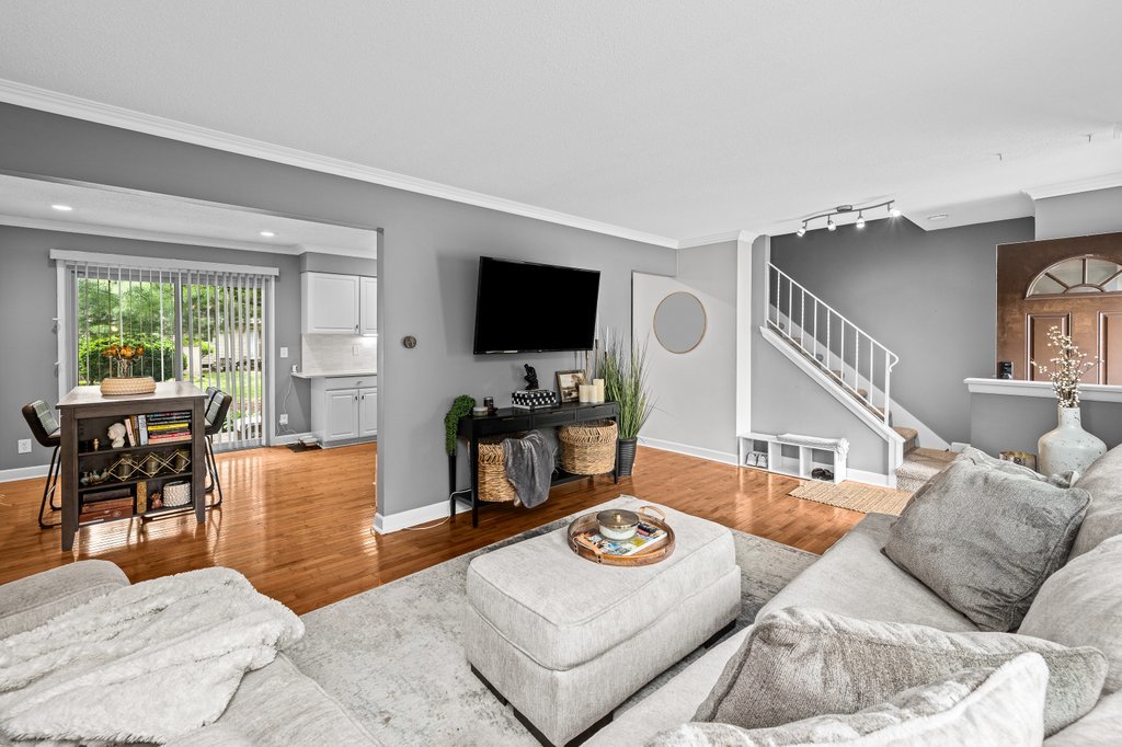 3540 Devils Glen Road, Unit 3540 Bettendorf, IA 52722 - Photo 5 of 40 Gallery Image 5
