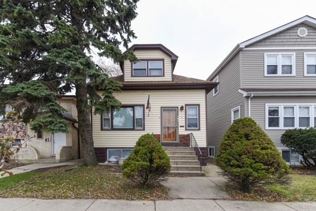 5335 West Barry Avenue Chicago, IL 60641 - Photo 1 of 27