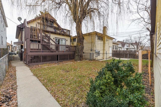 5335 West Barry Avenue Chicago, IL 60641 - Photo 4 of 27