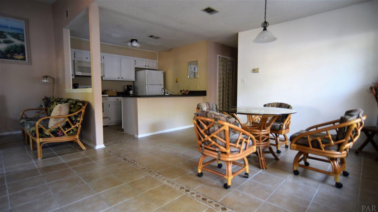 4319 Creighton Road Pensacola, FL 32504 - Photo 6 of 25 Gallery Image 6