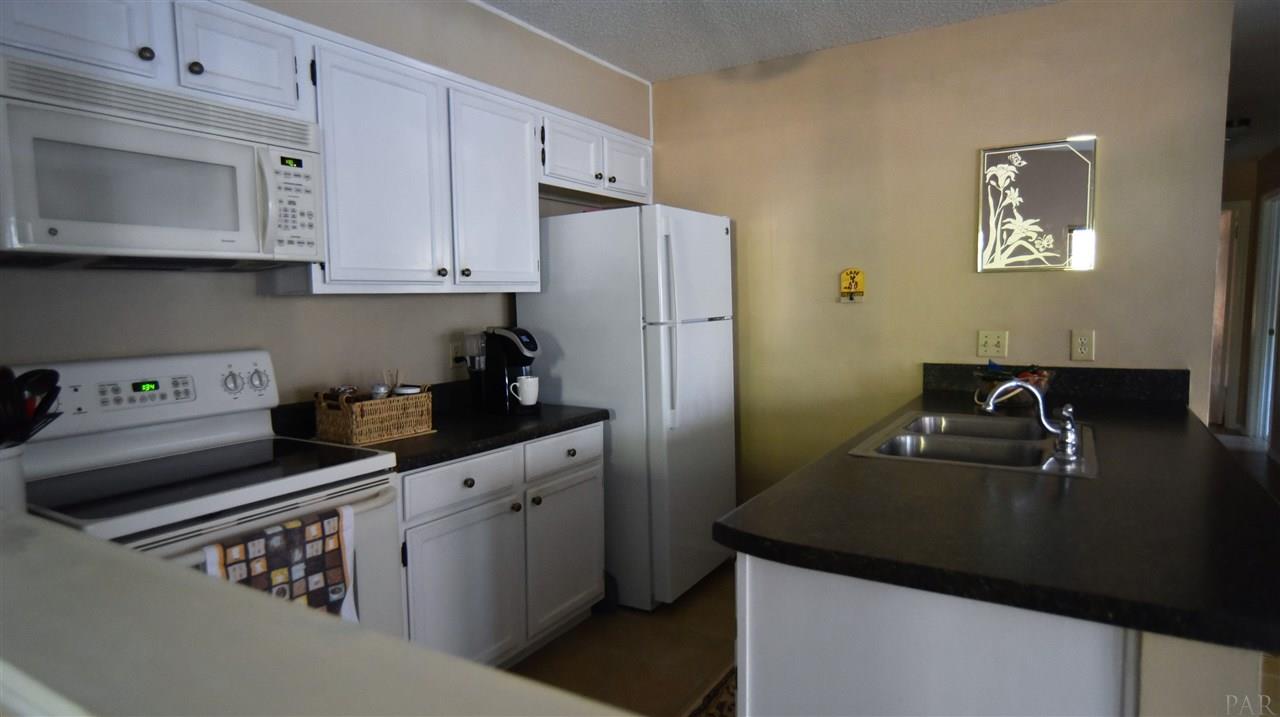 4319 Creighton Road Pensacola, FL 32504 - Photo 8 of 25 Gallery Image 8