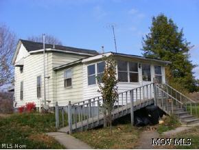 4225 South Rt 2 St. Marys, WV 26170 - Photo 4 of 8 Rear of home