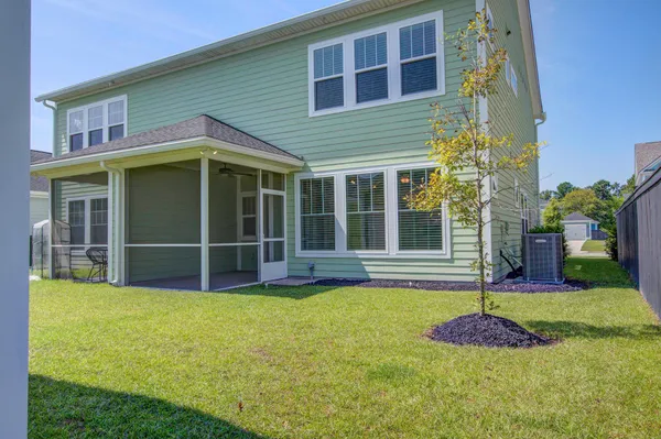 $2,345 | 117 Archdale Street, Summerville, SC 29486