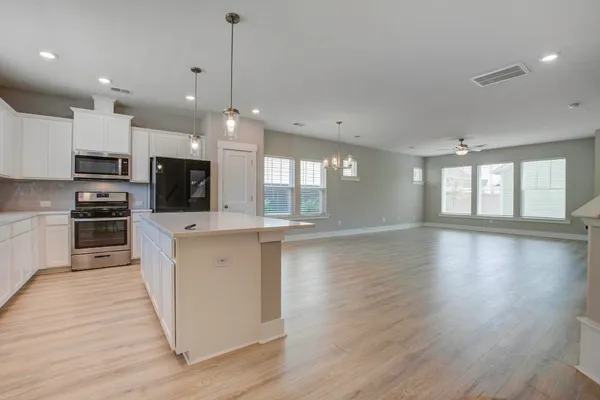 $2,345 | 117 Archdale Street, Summerville, SC 29486