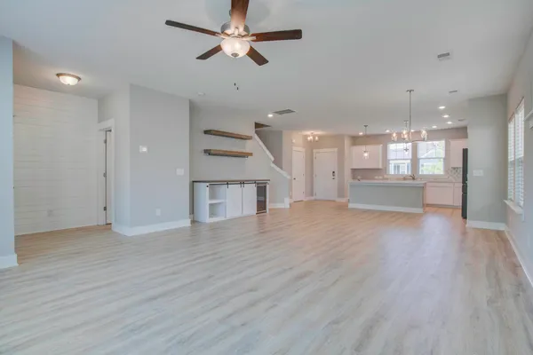 $2,345 | 117 Archdale Street, Summerville, SC 29486