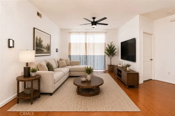 $679,888 | 1801 East Katella Avenue, Unit 1076, Anaheim, CA 92805