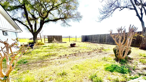 $390,000 | 10205 Highway 12, Isola, MS 38754