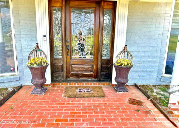 $390,000 | 10205 Highway 12, Isola, MS 38754