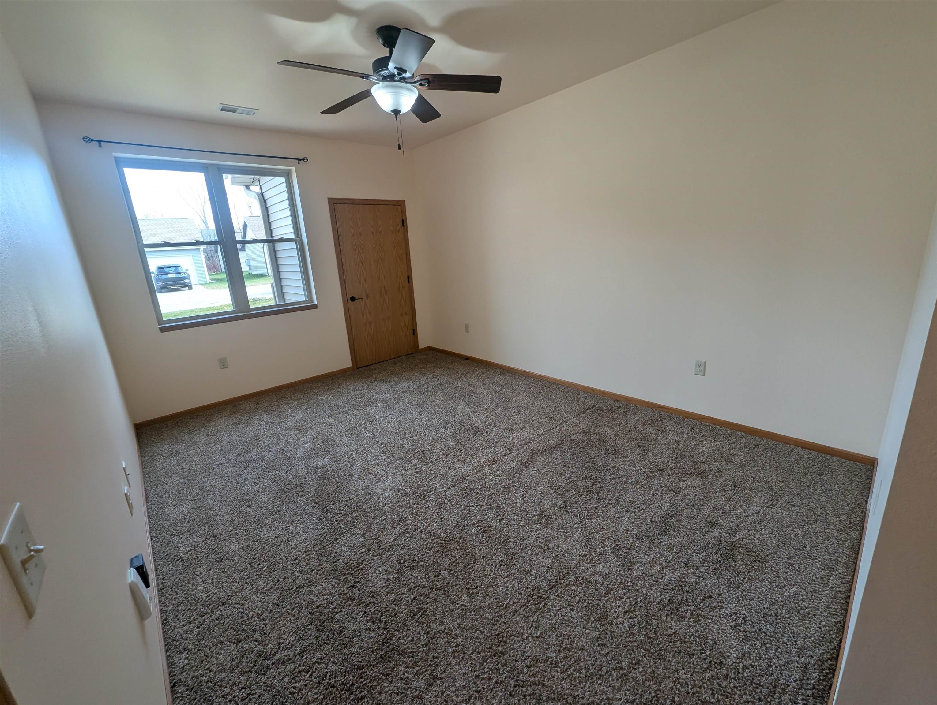 6617 Scattergood Lane Windsor, WI 53598 - Photo 9 of 21