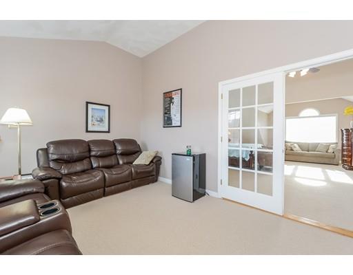 25 Balcom Road Marlborough, MA 01752 - Photo 11 of 30 Gallery Image 11