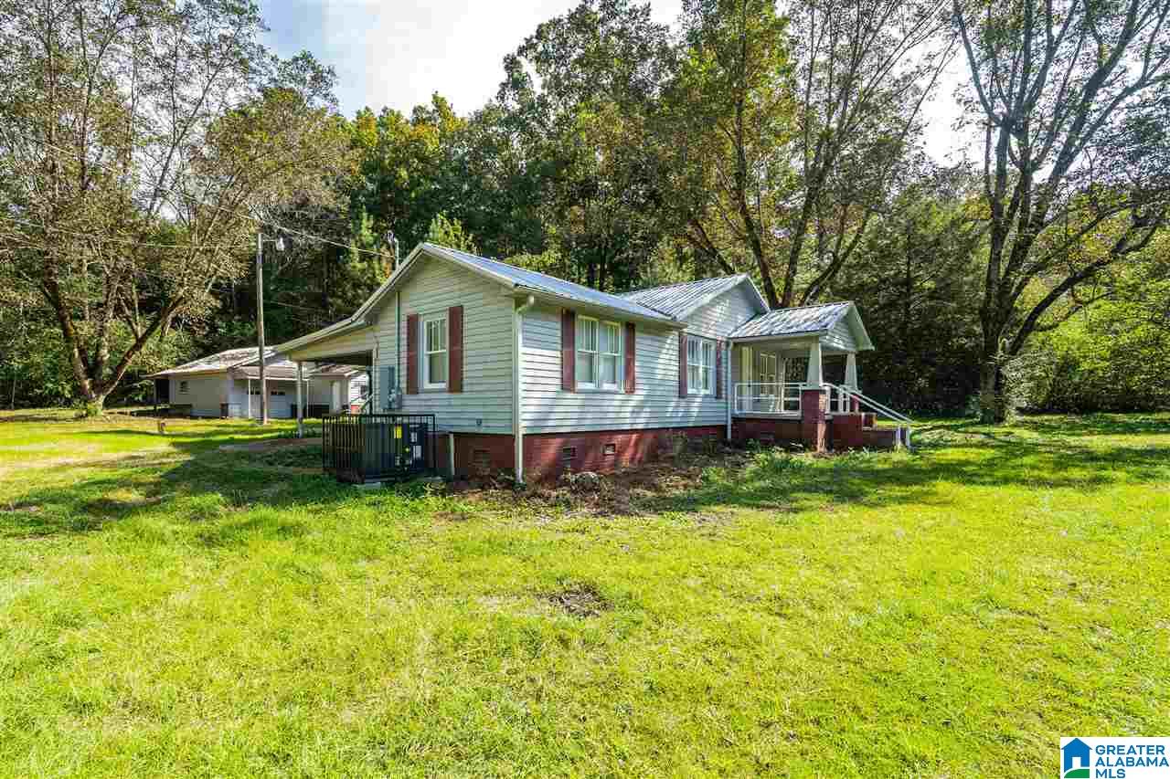169 Mountain View Road Talladega, AL 35160 - Photo 3 of 24