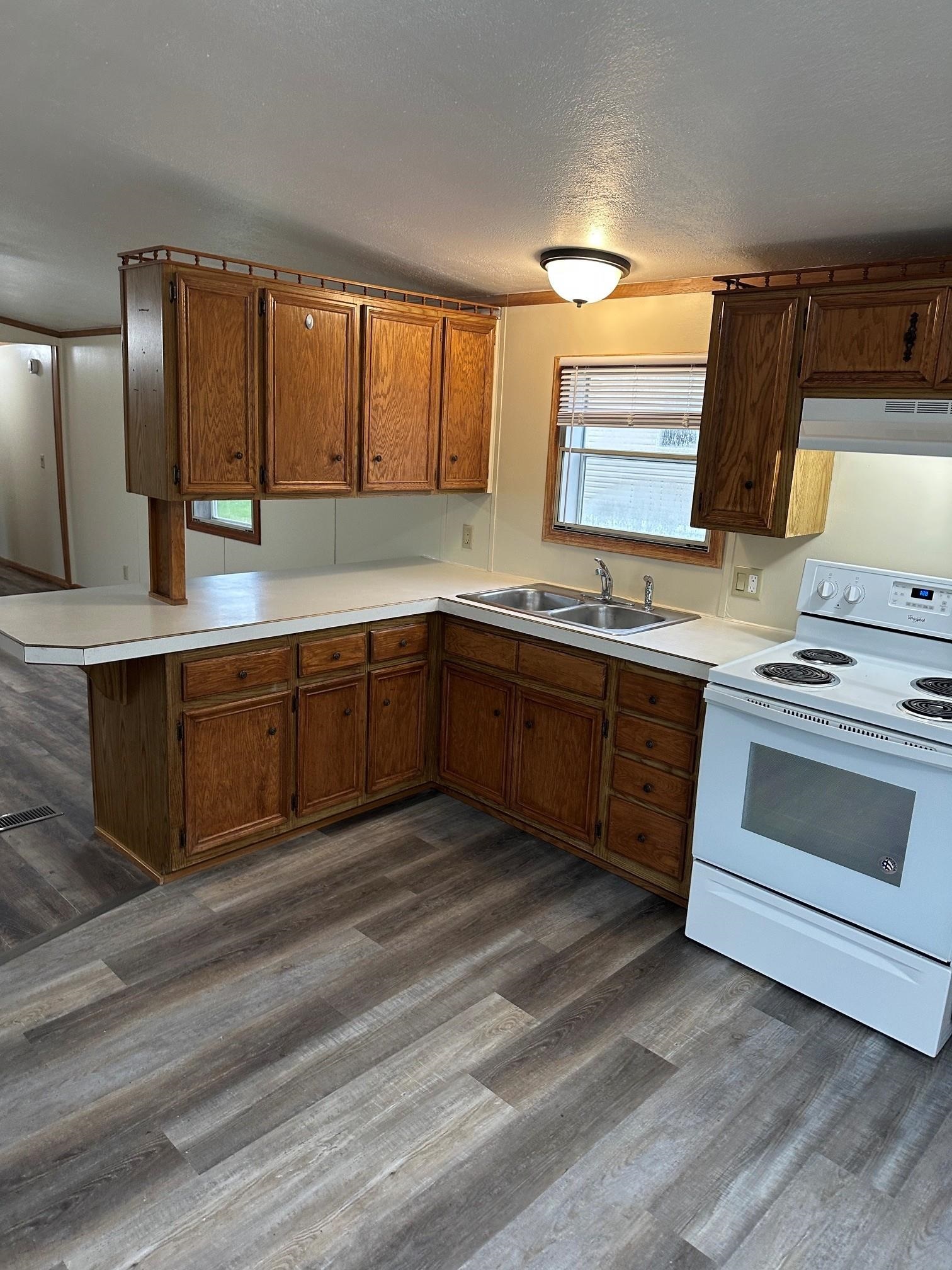 3003 Wilson, Unit 30 Menomonie, WI 54751 - Photo 6 of 19