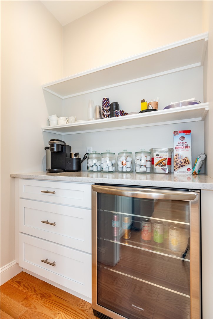 24 Wescott Way, Unit 49 Coventry, RI 02816 - Photo 22 of 40