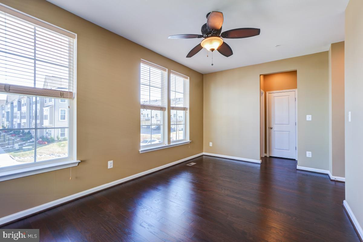 5616 Scott Ridge Place Frederick, MD 21704 - Photo 14 of 47 Gallery Image 14