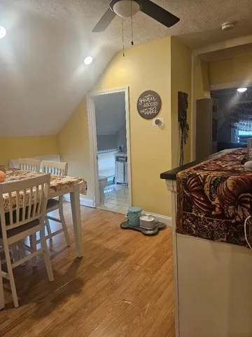 $1,500 | 269 Stetson Street, Unit 3, Fall River, MA 02720