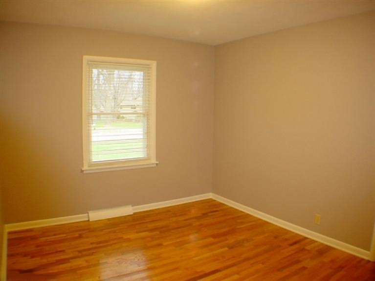 61 Lynden Road Holland, MI 49423 - Photo 11 of 13 Additional Photo