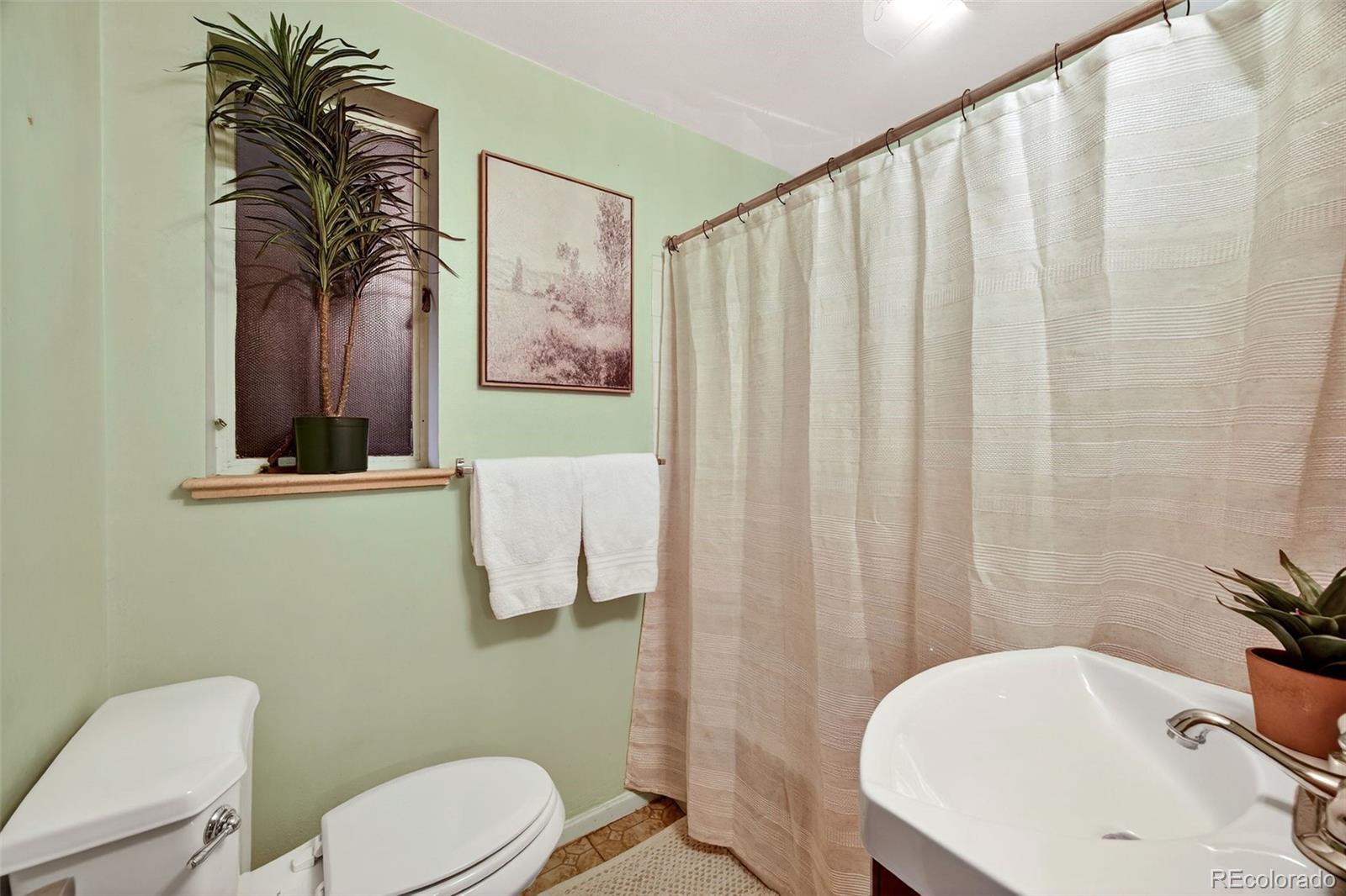 4684 Dudley Street Wheat Ridge, CO 80033 - Photo 10 of 19