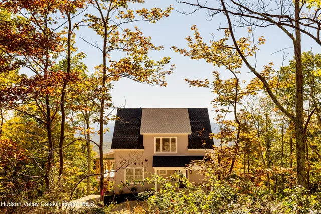 $1,195,000 | 368 Marl Road, Pine Bush, NY 12566