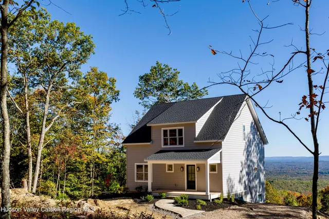 $1,195,000 | 368 Marl Road, Pine Bush, NY 12566