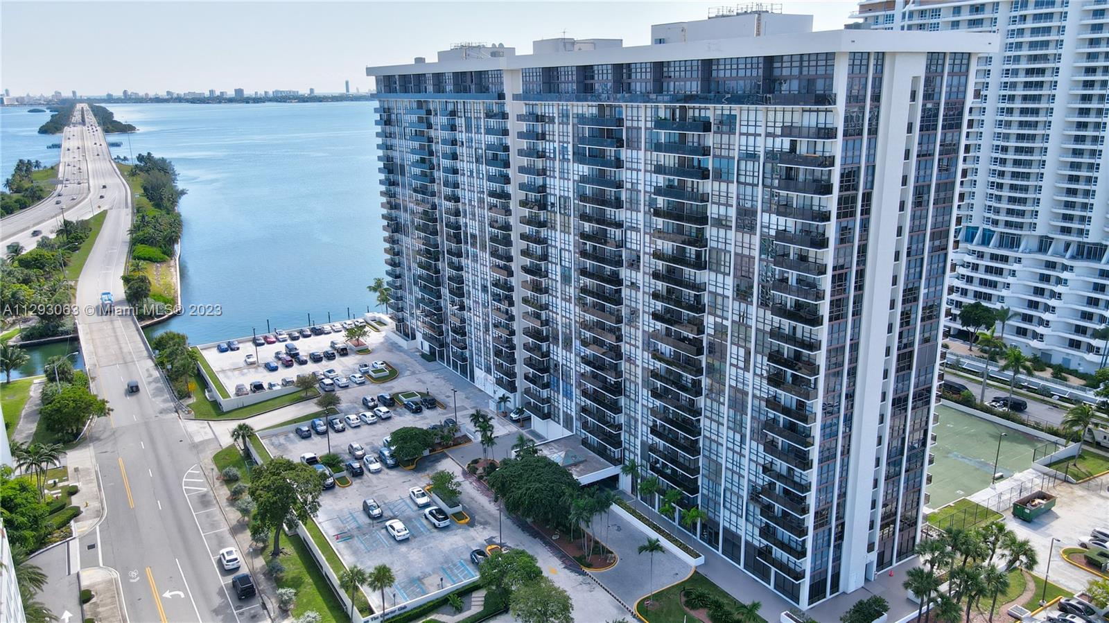 600 Northeast 36th Street, Unit 701 Miami, FL 33137 - Photo 19 of 19 a picture of city view